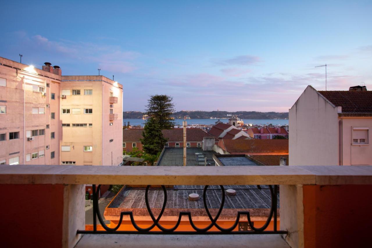 ליסבון Ambassador River View Suites מראה חיצוני תמונה